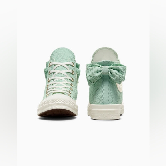 Women's Converse Chuck 70 Bow - Picture 4 of 4